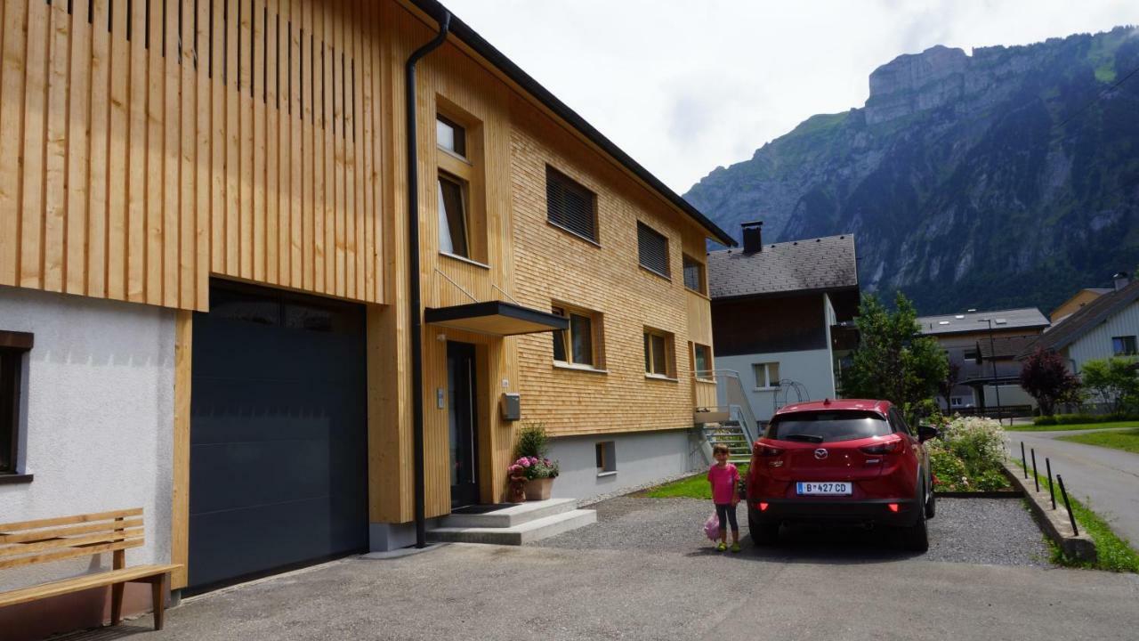 Ferienwohnung Haus Edeltraud Mellau Exterior foto